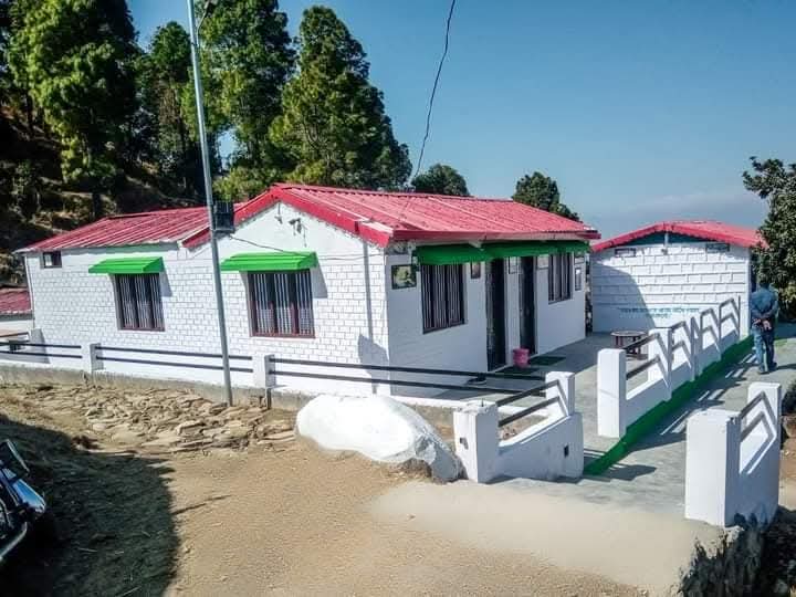 WHITE PEAK HOMESTAY